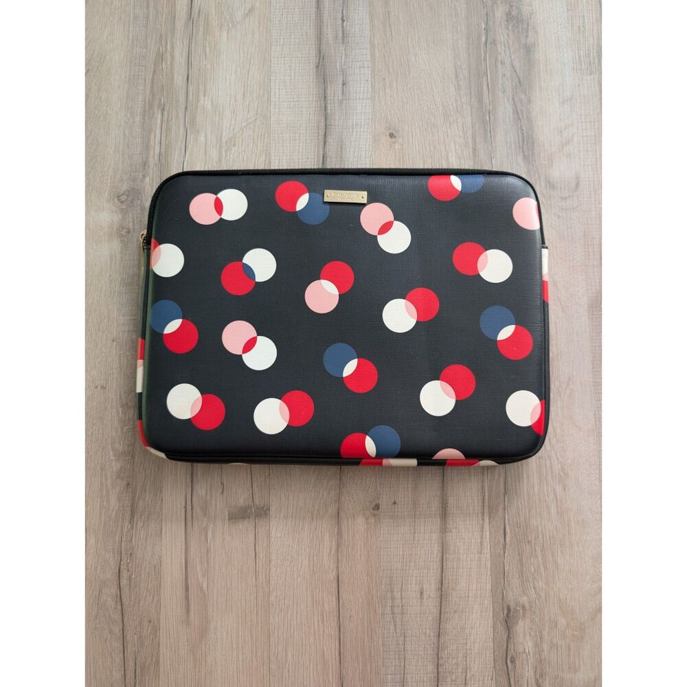 Kate Spade Polka Dot Laptop Sleeve (C4)